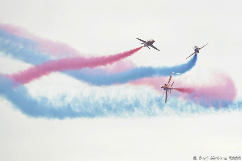  A8V7907 Red Arrows break